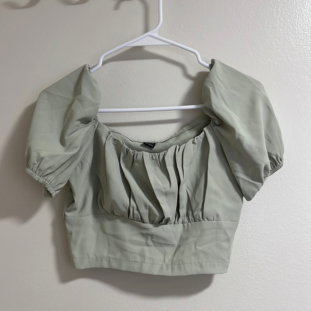 GREEN CROPPED SHIRT